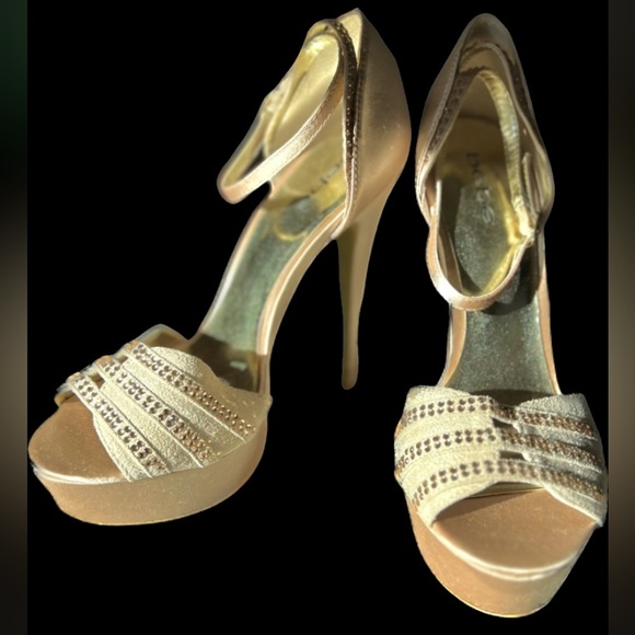 BEBE Stiletto Champagne Pumps - Picture 1 of 10